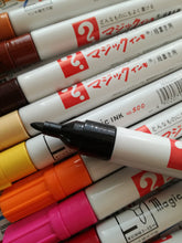 Load image into Gallery viewer, *ON SALE * Magic Ink No.500 Permanent Marker M500 マジックインキ 細字