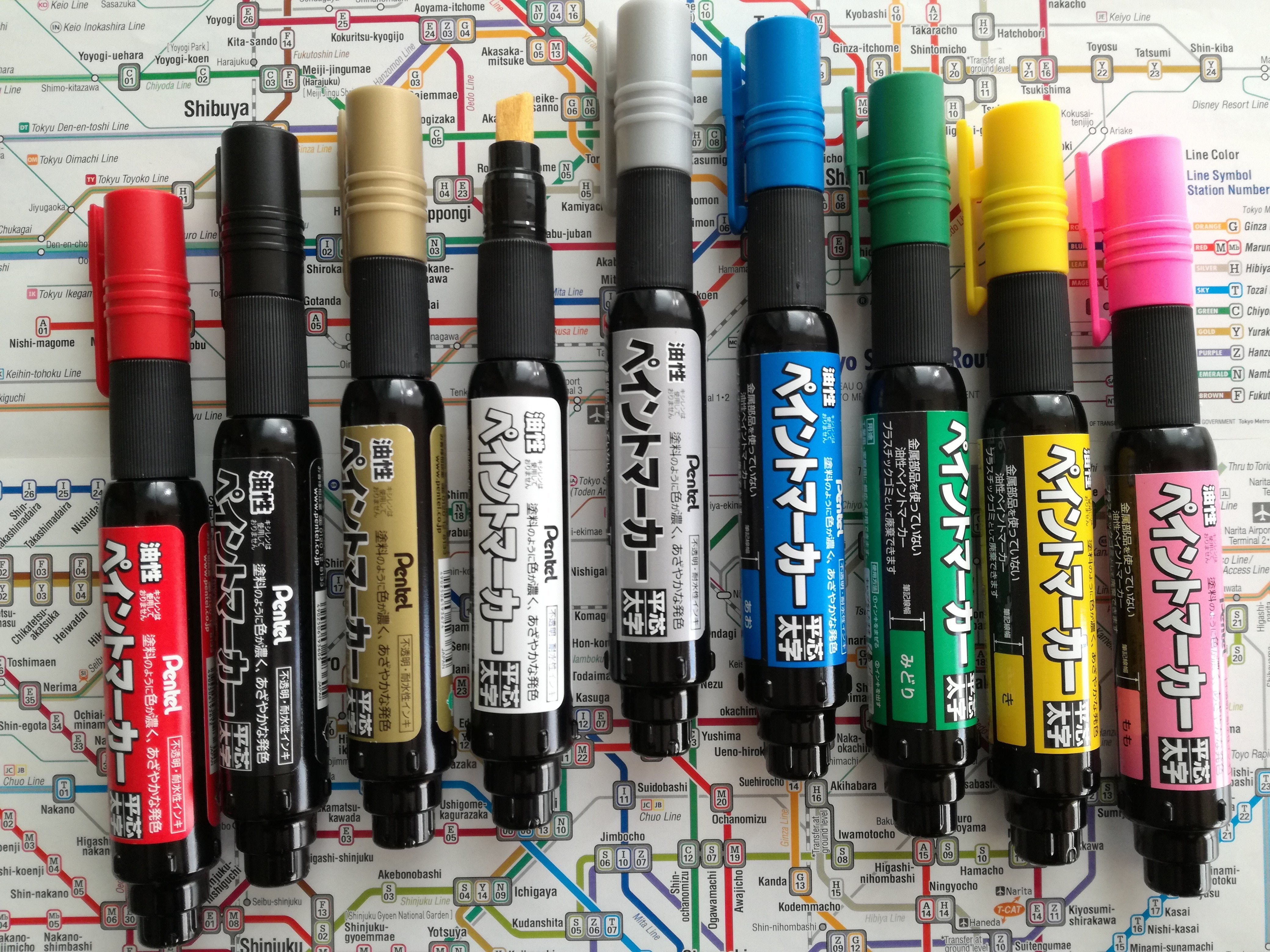 Pentel 8mm Paint Marker MWP30 ぺんてるペイントマーカー太字